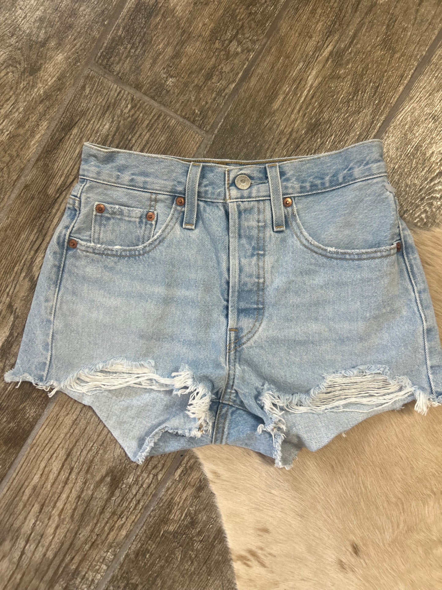 Levi's size 24 Like New
