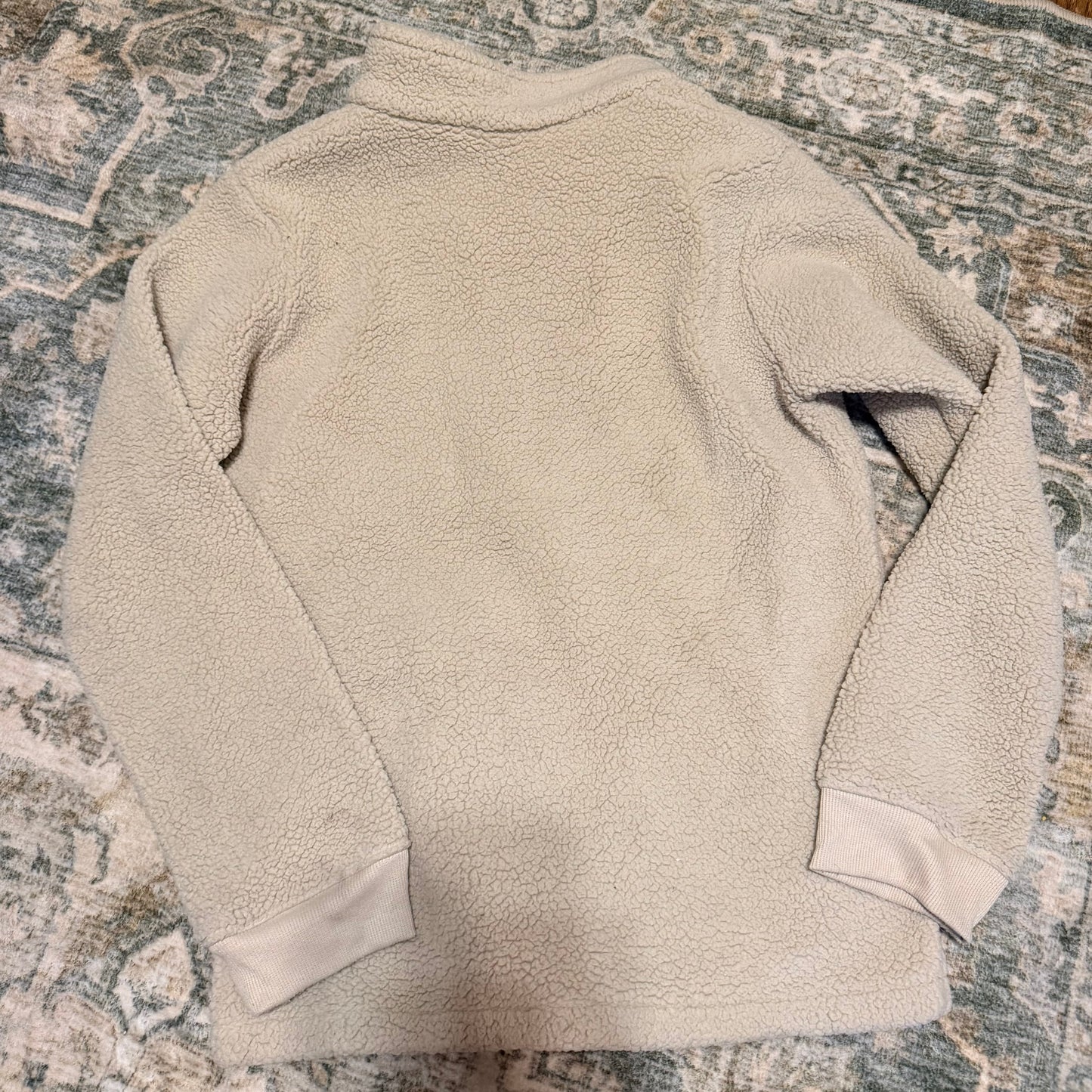 Columbia fits like a medium/large