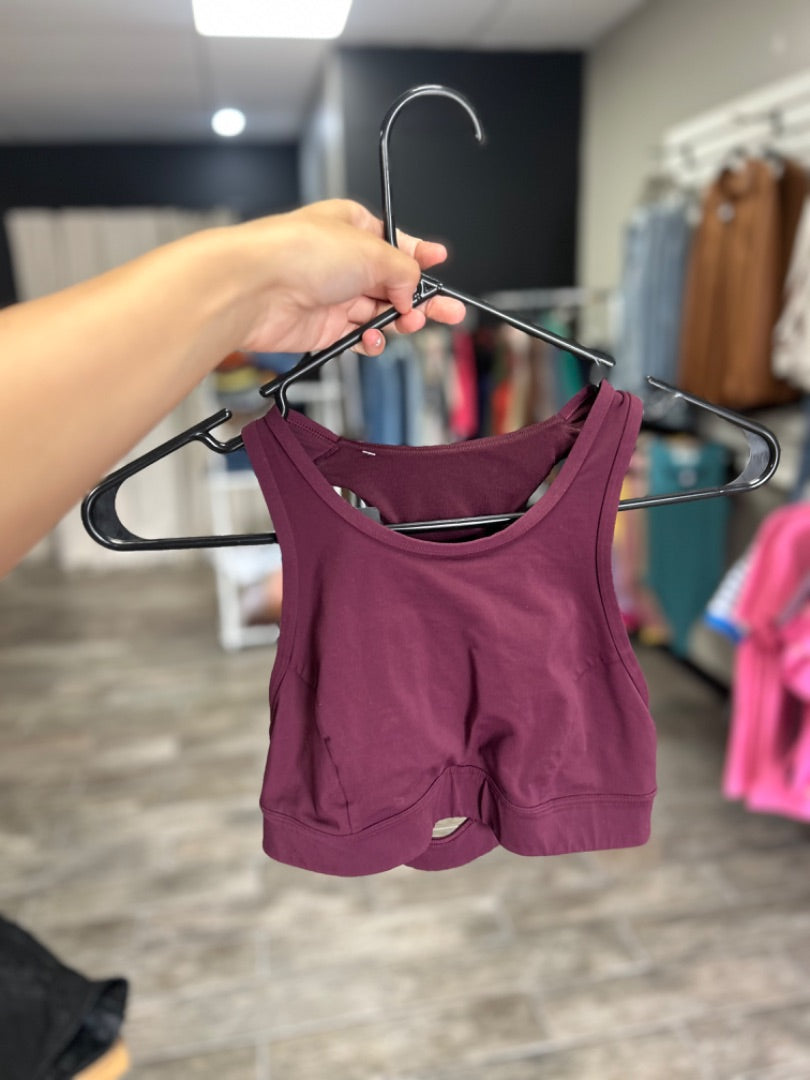 Lululemon sports bra no size but fits like a Nike size small