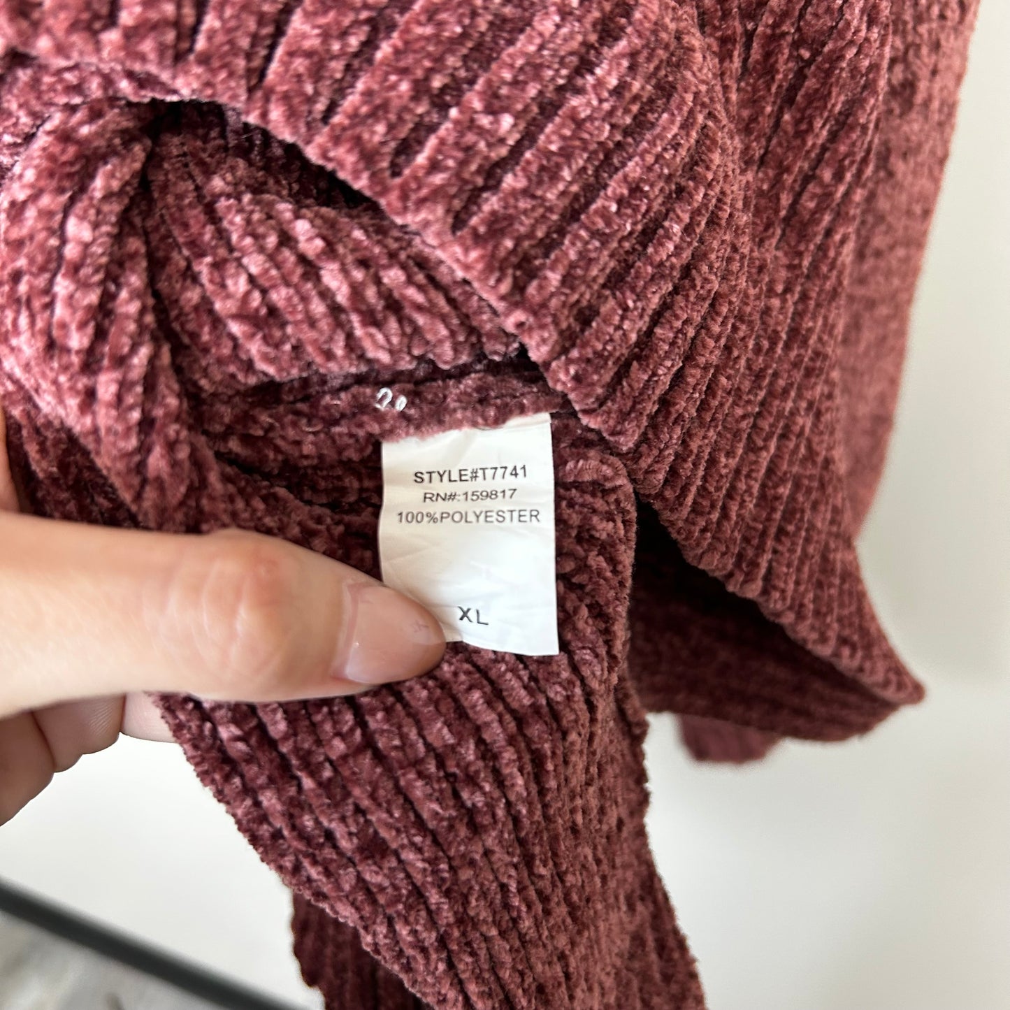 Altrd State XL soft knit sweater - stretchy