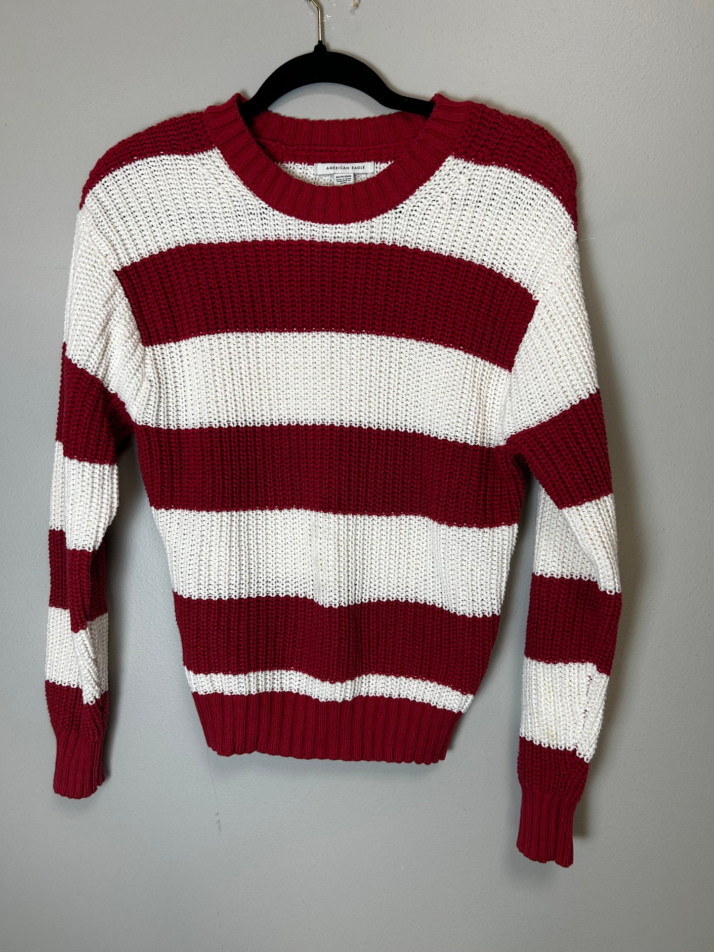 American Eagle Knit Sweater size XS