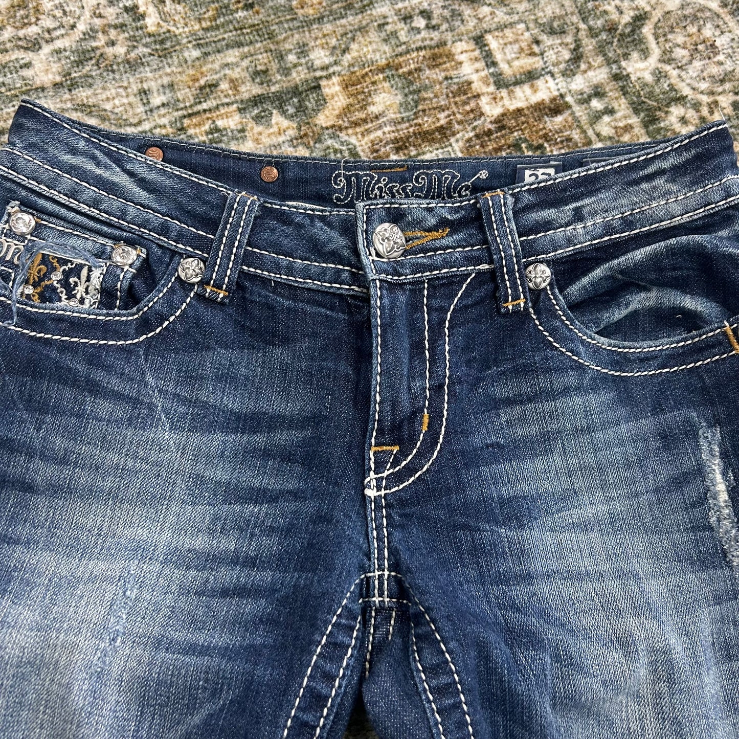 Miss Me Y2K size 27 - scroll for measurements