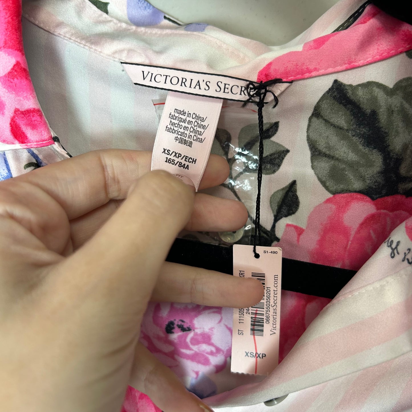 Victoria Secret NWT night gown XS