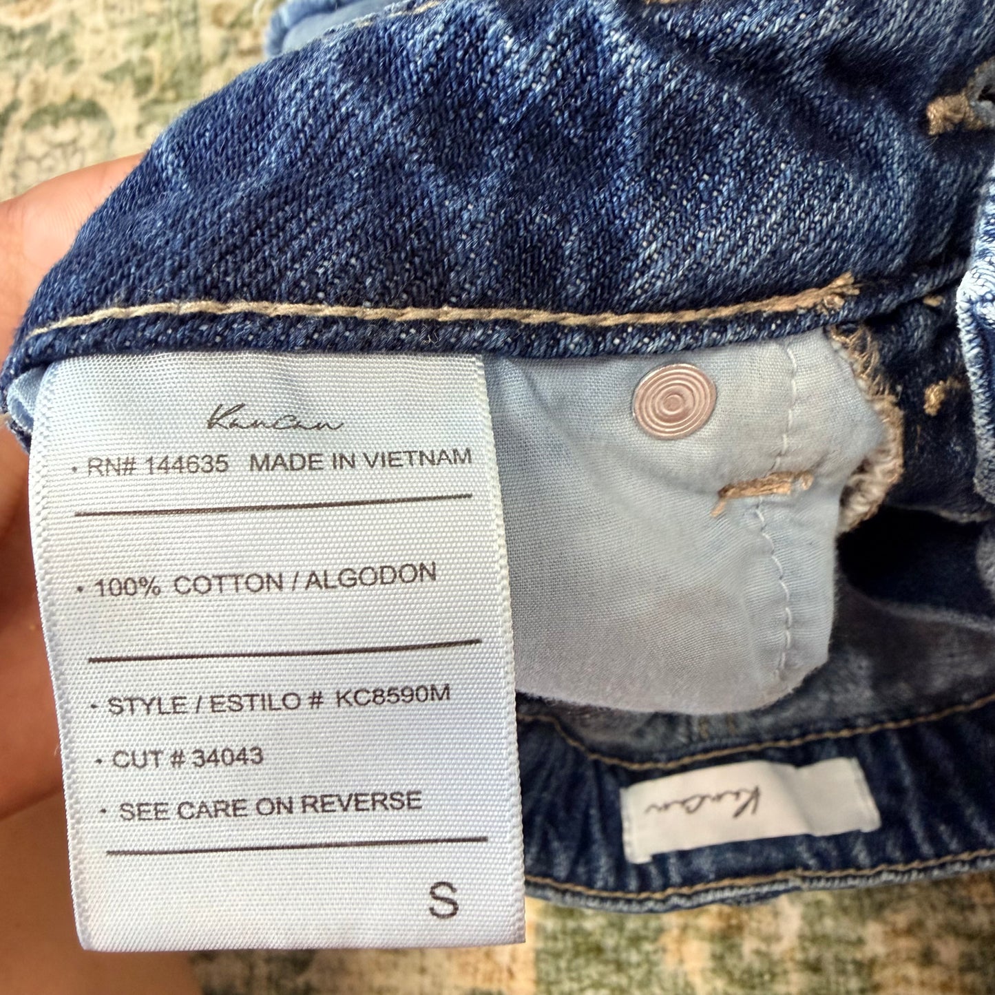 Kancan size small - fit a little looser so may fit medium
