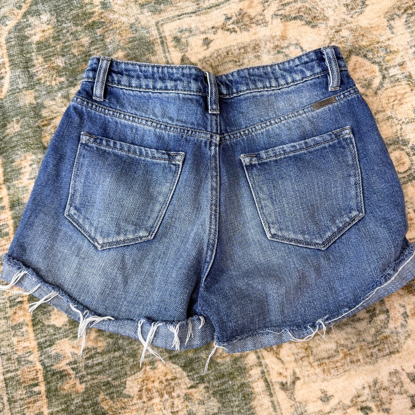 Kancan size small - fit a little looser so may fit medium