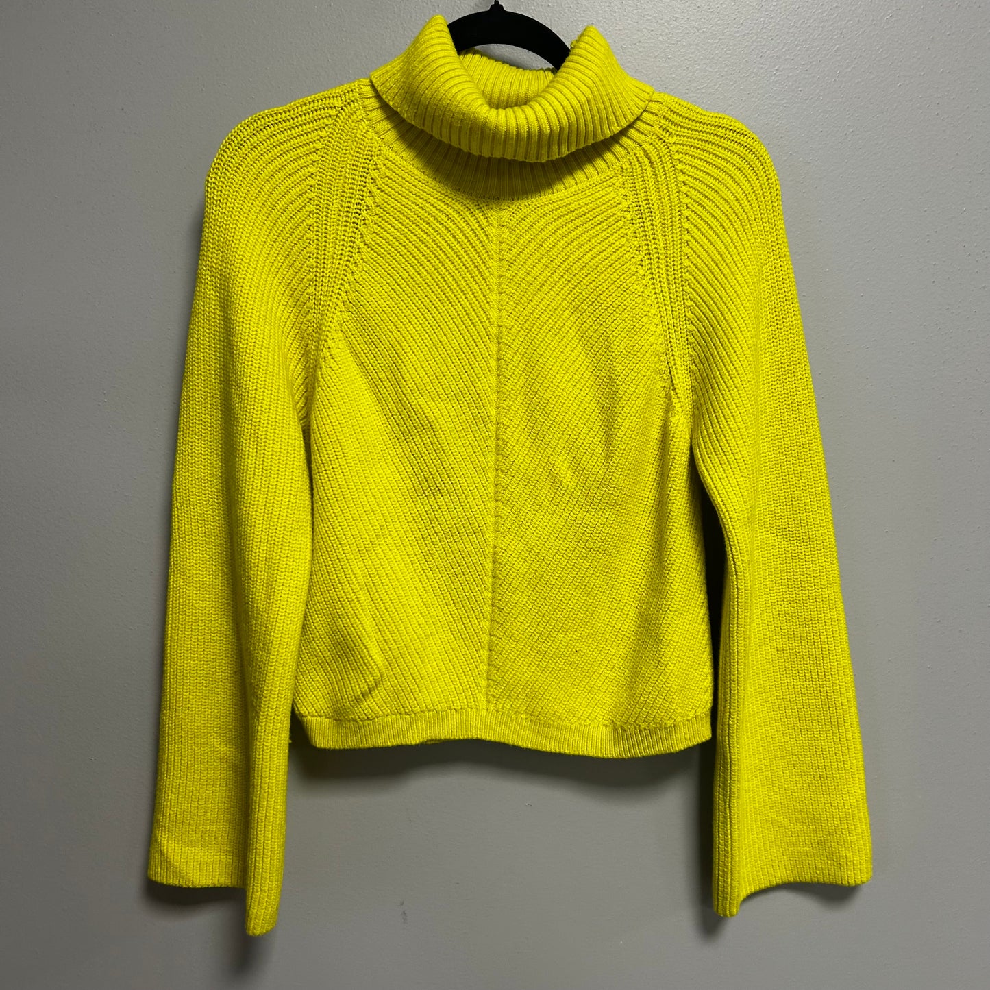 Maeve by Anthropologie medium charteuse sweater - like new