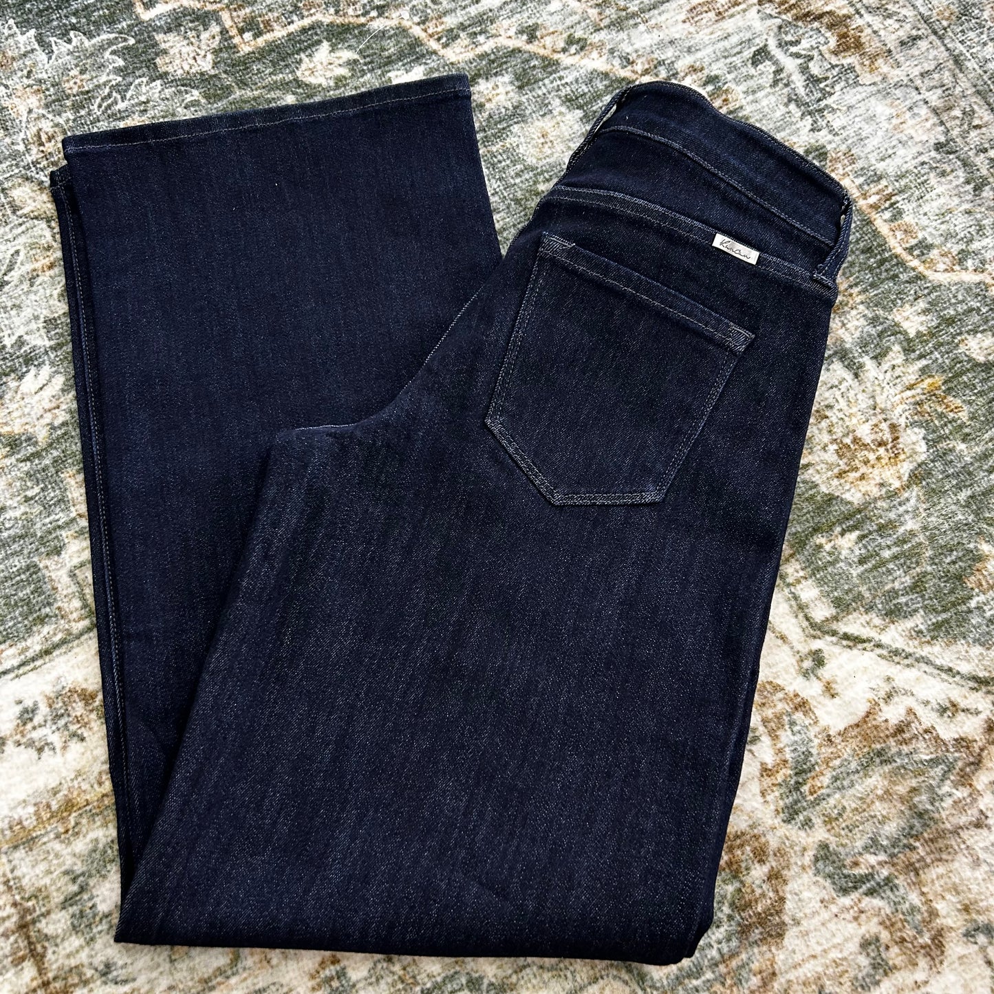 Kancan essential wide leg 5/26 31" long NWT