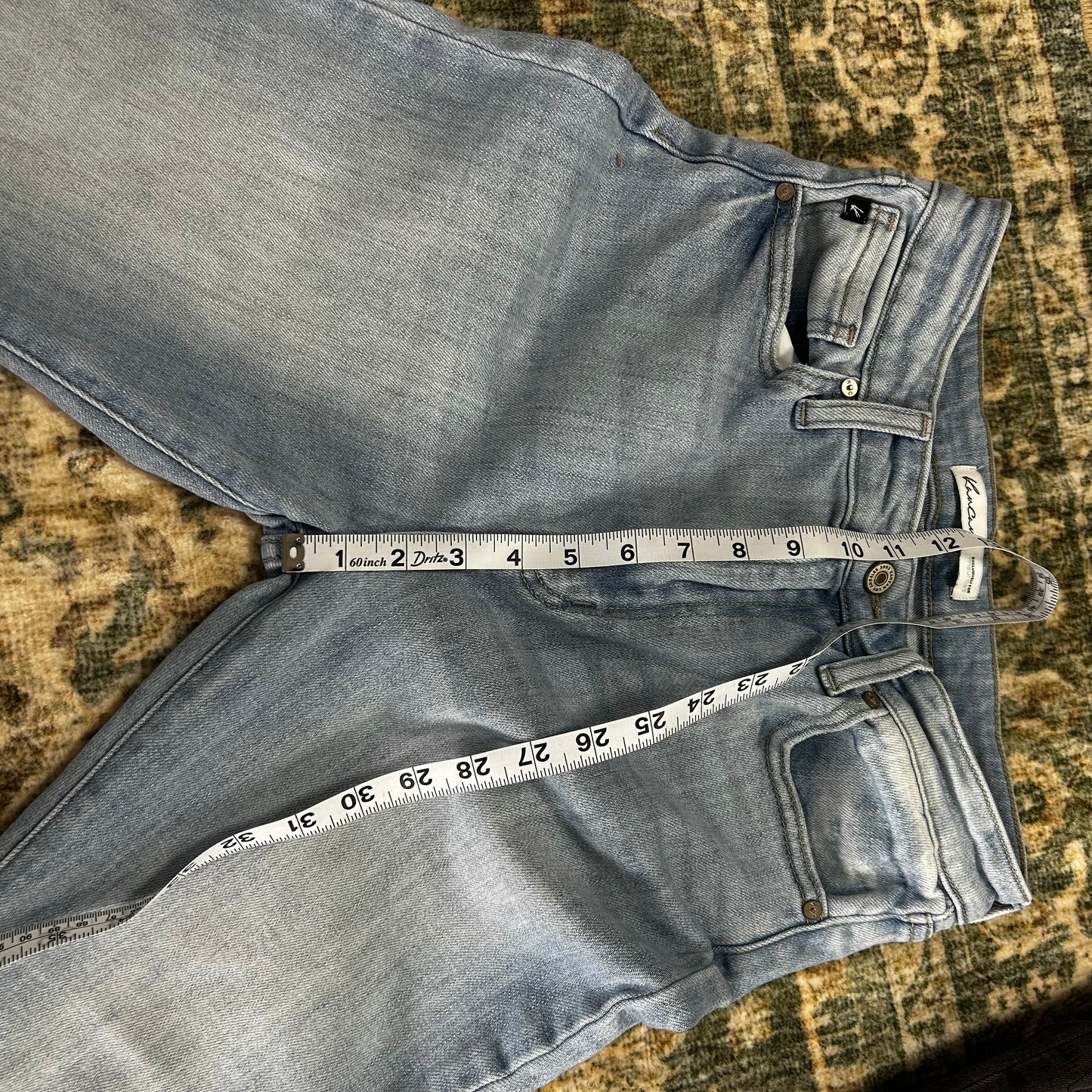 Kancan size 28 with stretch