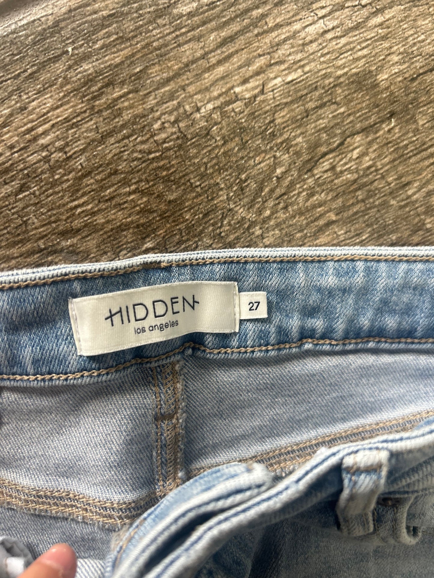 Hidden Jeans Size 27 cropped style