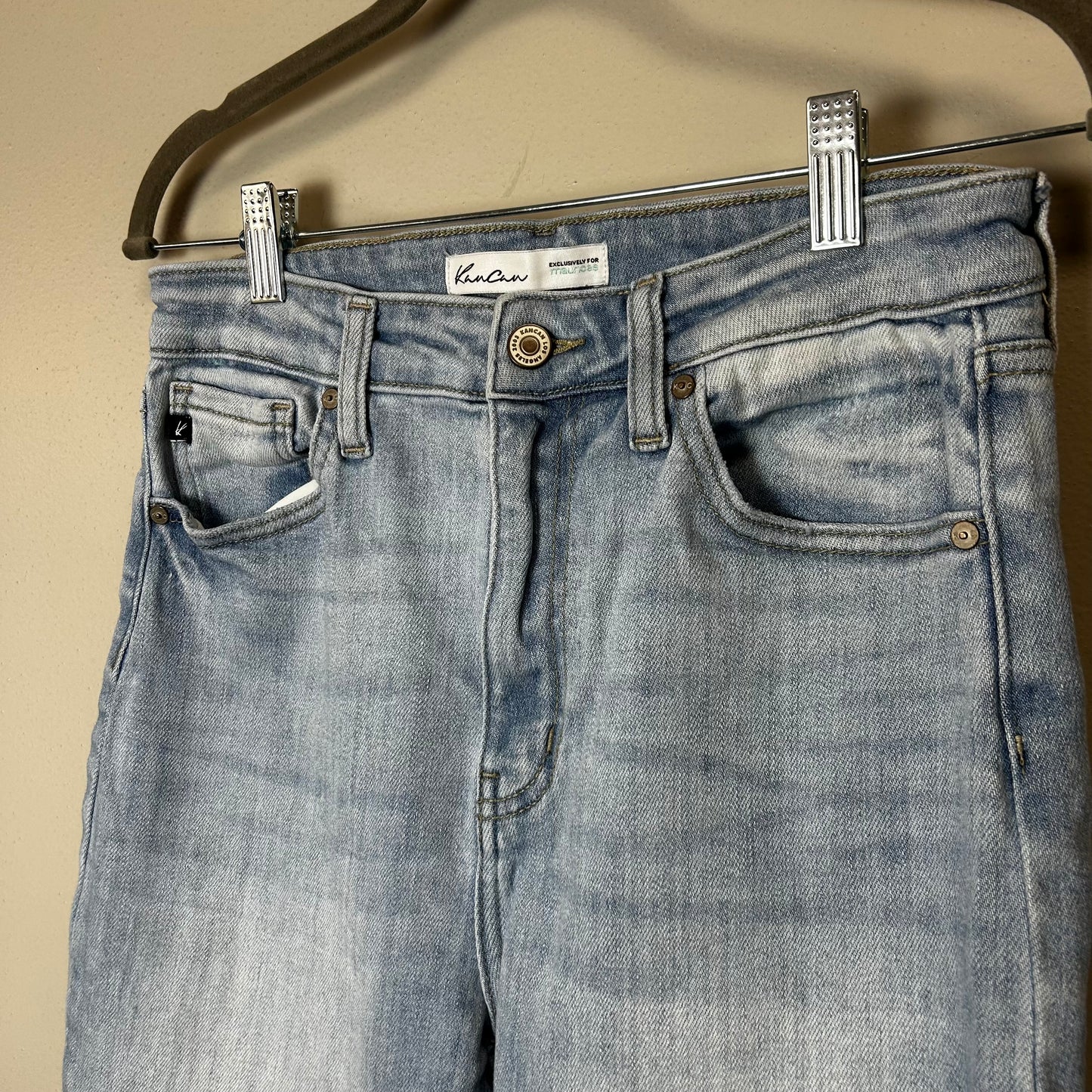 Kancan size 28 with stretch