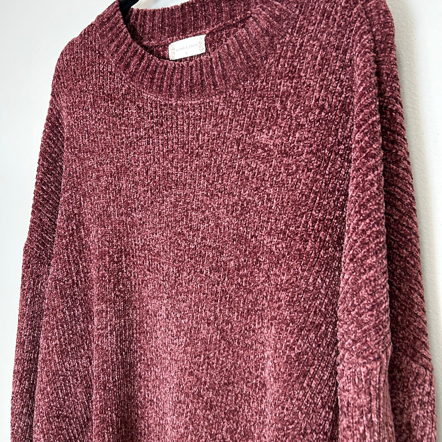 Altrd State XL soft knit sweater - stretchy