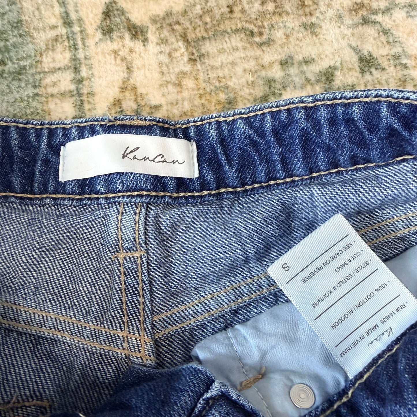 Kancan size small - fit a little looser so may fit medium