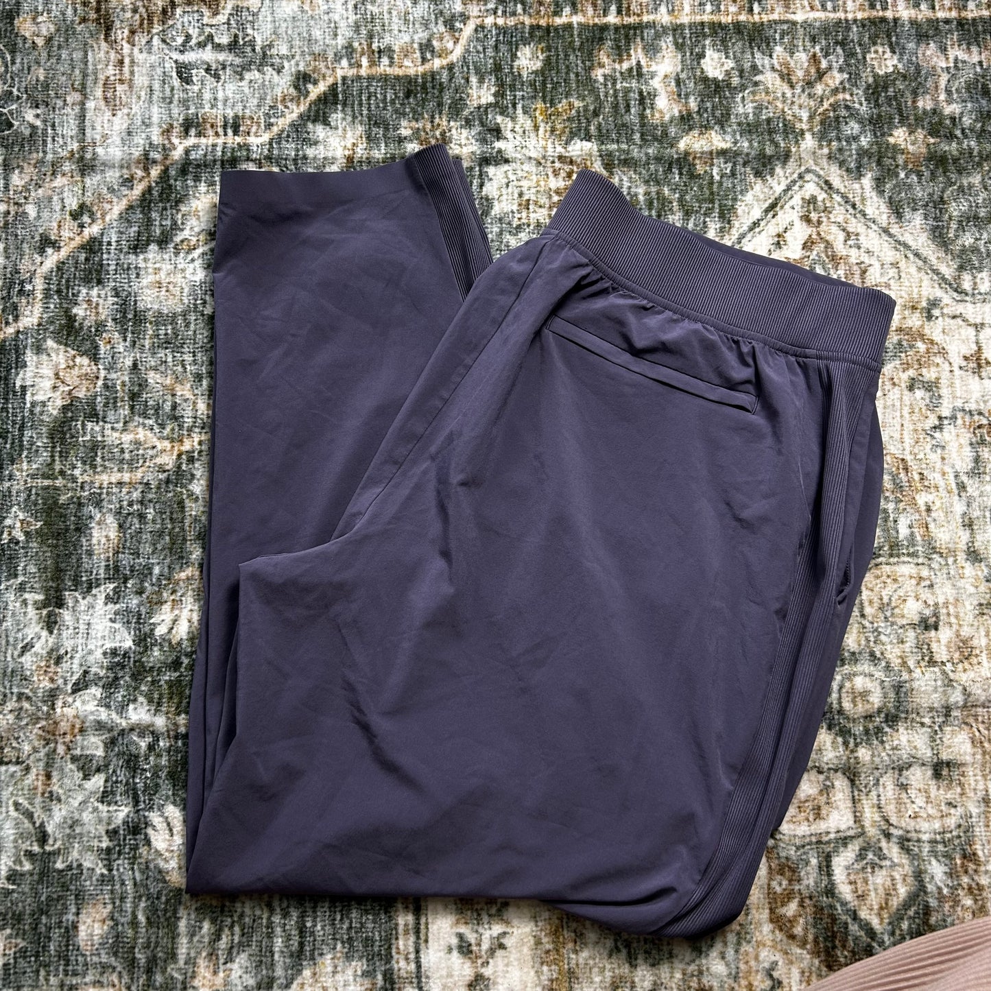 Athleta Plus size 18 joggers