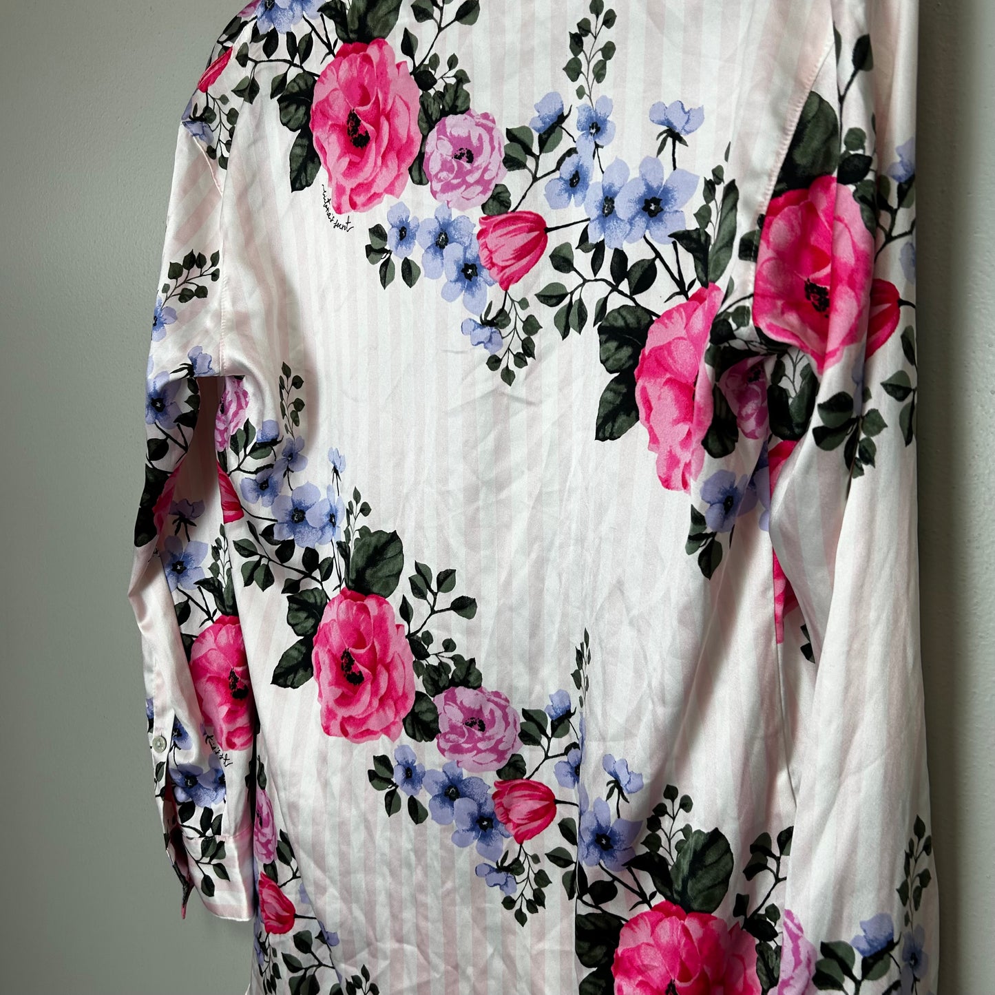 Victoria Secret NWT night gown XS