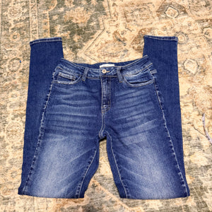 Kancan skinnies size 26 no holes
