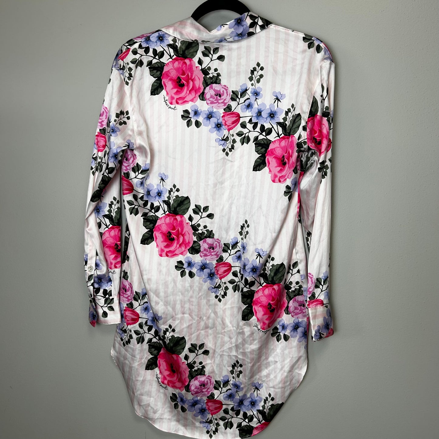 Victoria Secret NWT night gown XS