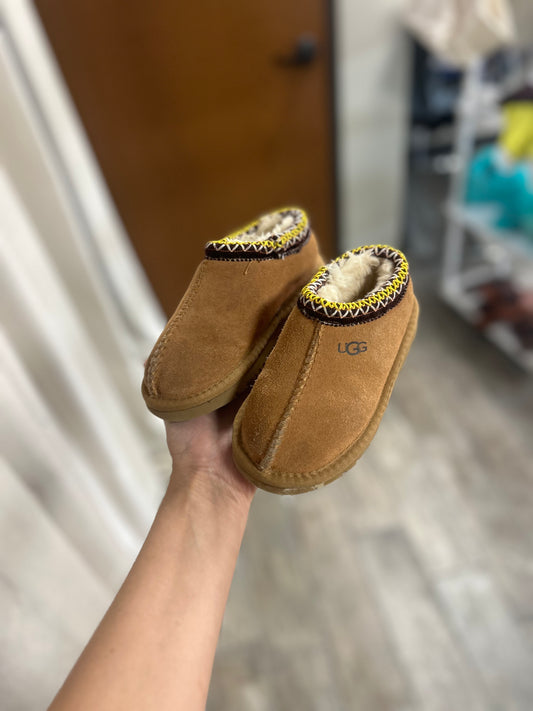 Toddler UGG's Size 27